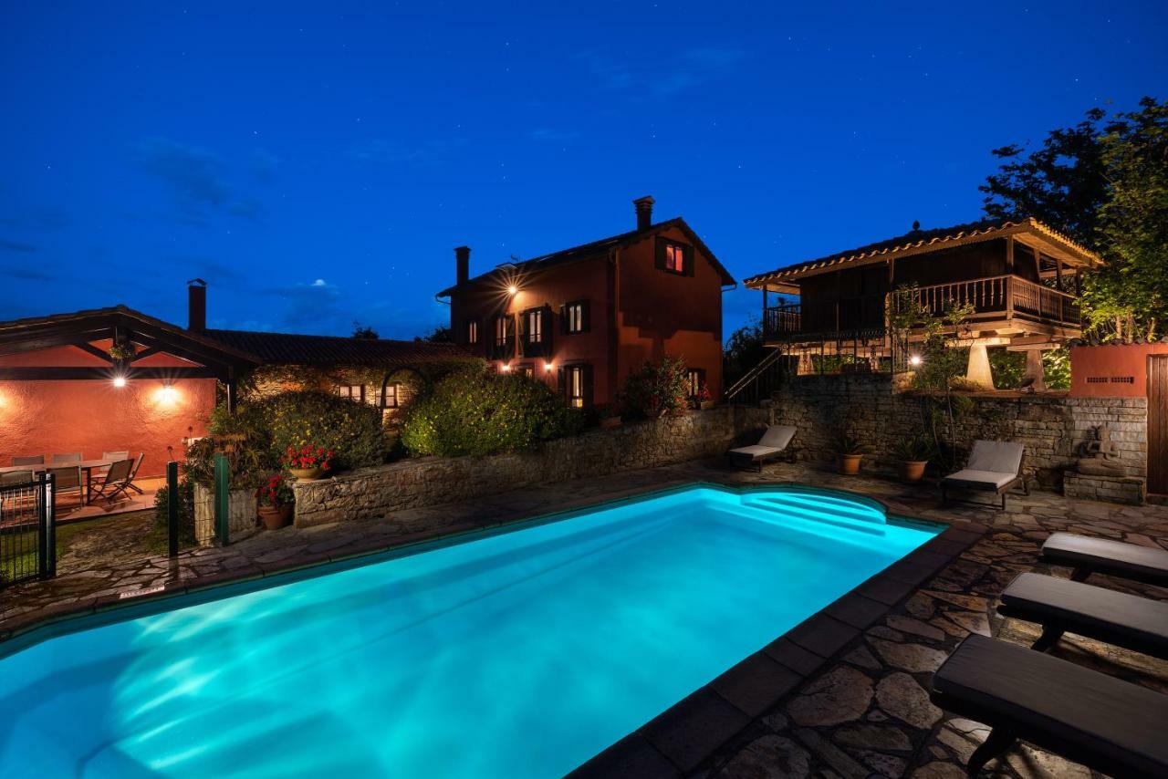 Casa De Aldea Con Piscina Calefactada Opcional - Ca-1451-As Guest House Villaviciosa  Luaran gambar